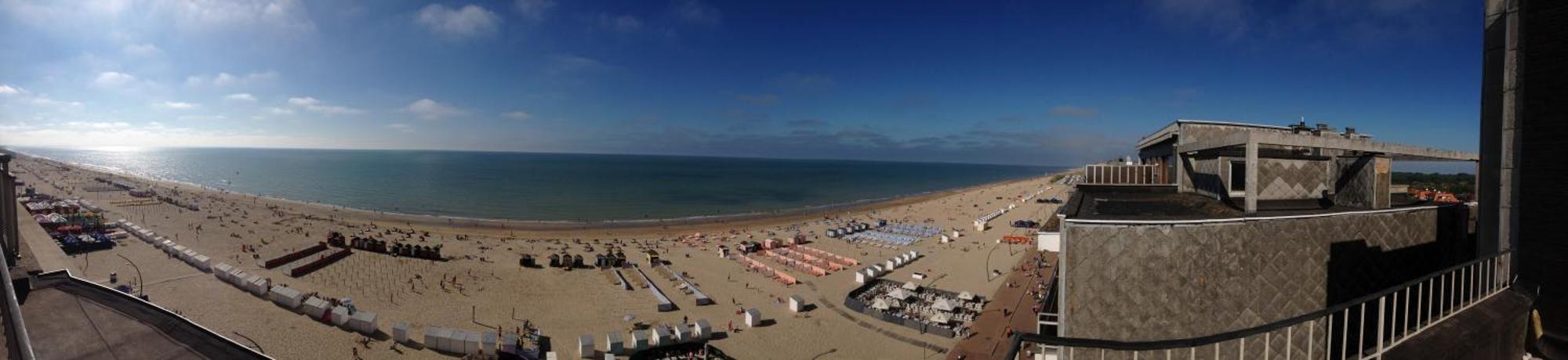 Appartement Zeedijk44 - Frontal Sea View Penthouse à La Panne Extérieur photo